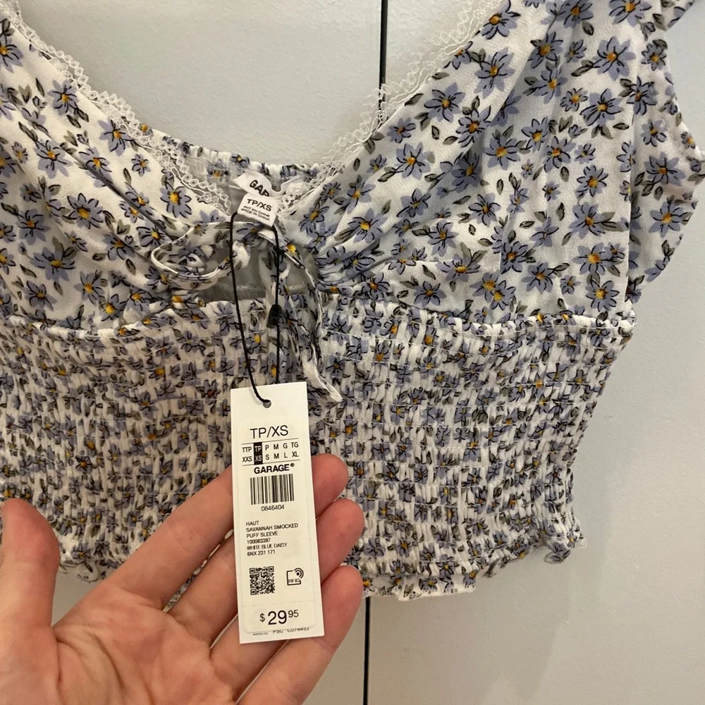Garage Floral Ruffle Crop Top - Flower pattern - Picture 4 of 5